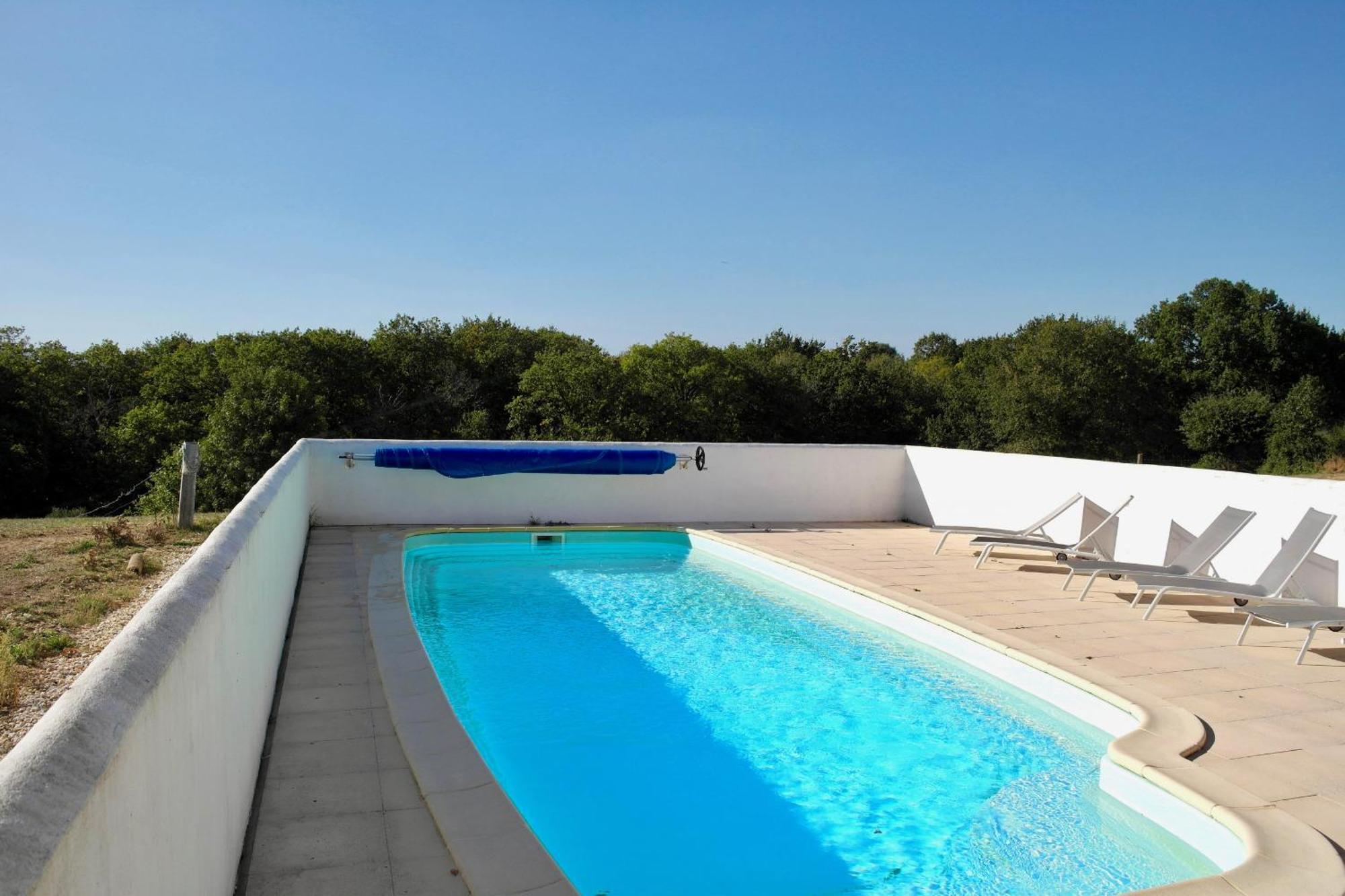 Maison De Campagne Pour 6 Avec Piscine Commequiers ภายนอก รูปภาพ